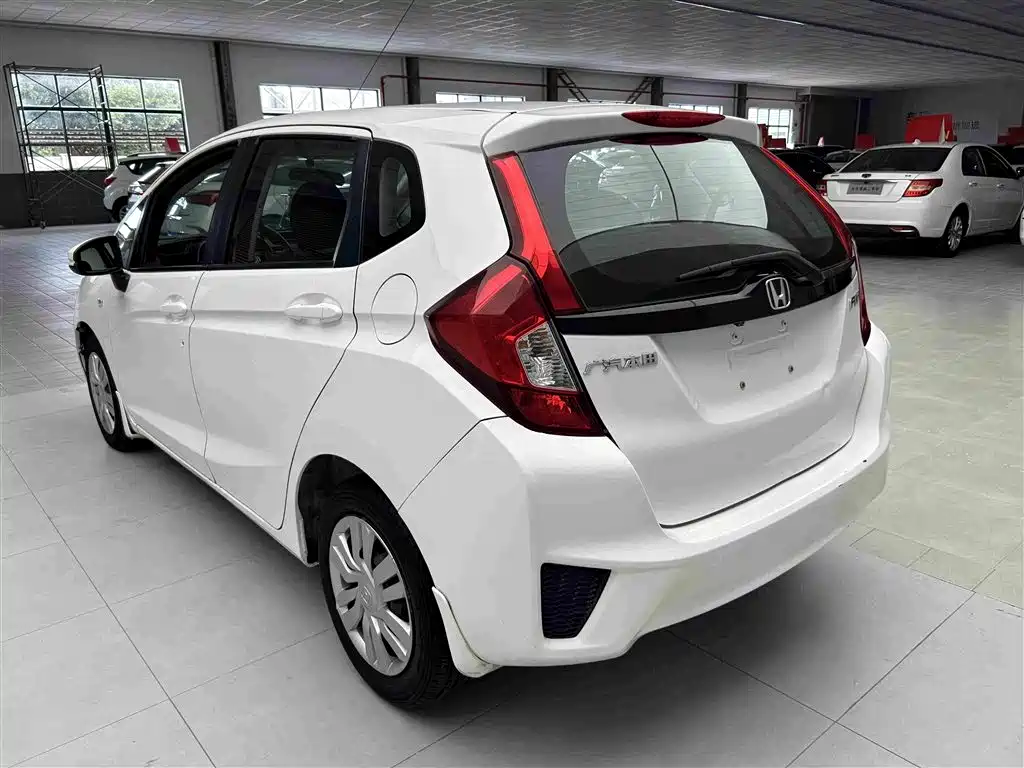 Honda Fit 2014 — фото 12