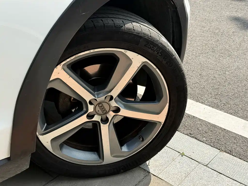 Audi Q5 2016