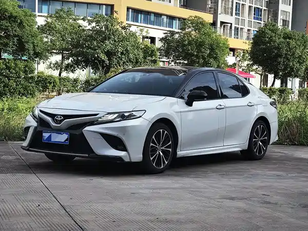 Toyota Camry 2018