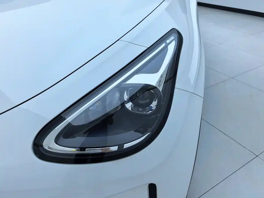 Geely Galaxy Starwish 2025 — фото 5