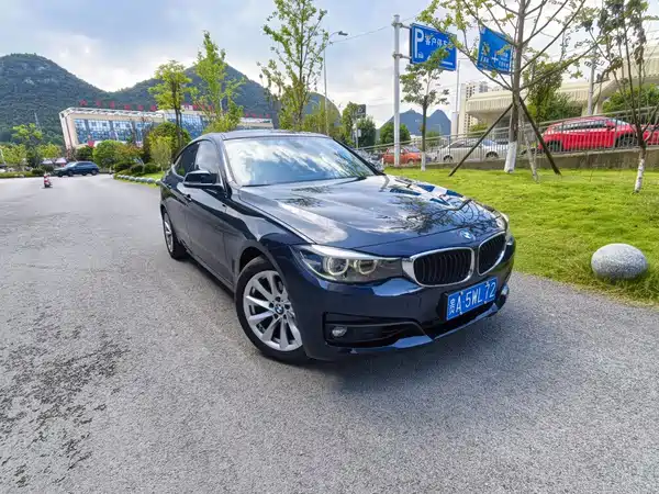 BMW 3 Series GT 2019