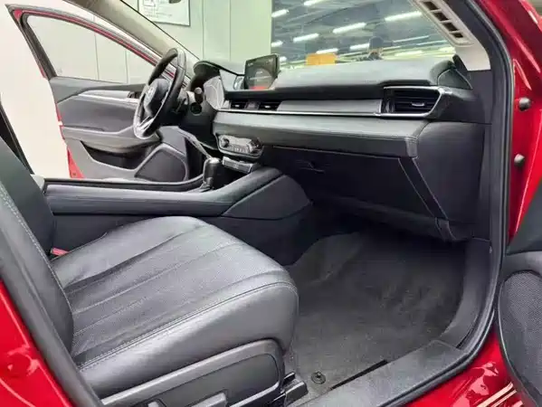 Mazda Atenza 2020