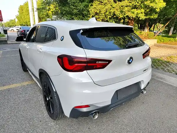 BMW X2 2021