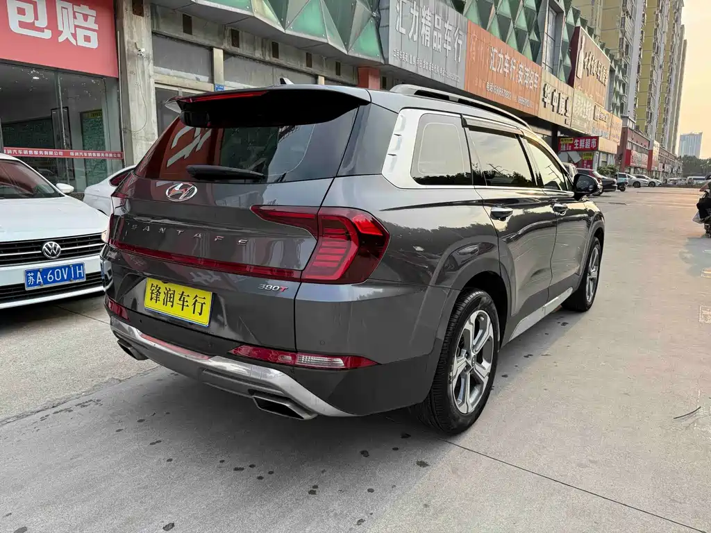 Hyundai Santa Fe 2019 — фото 4