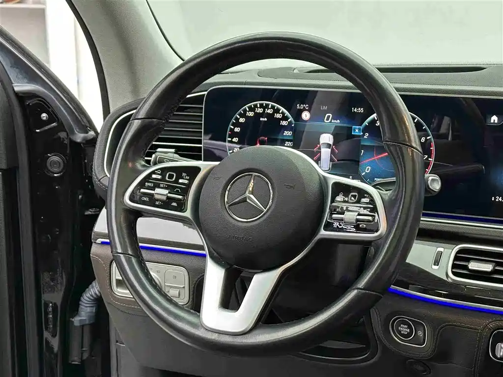 Mercedes-Benz GLS 2021 — фото 11