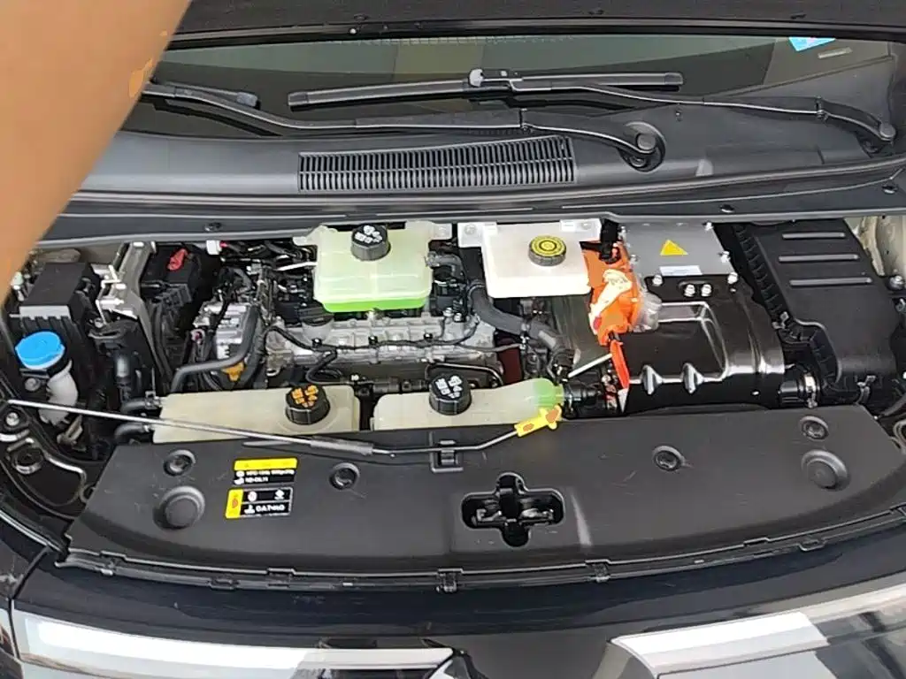 GAC Trumpchi E8 PHEV 2024 — фото 20