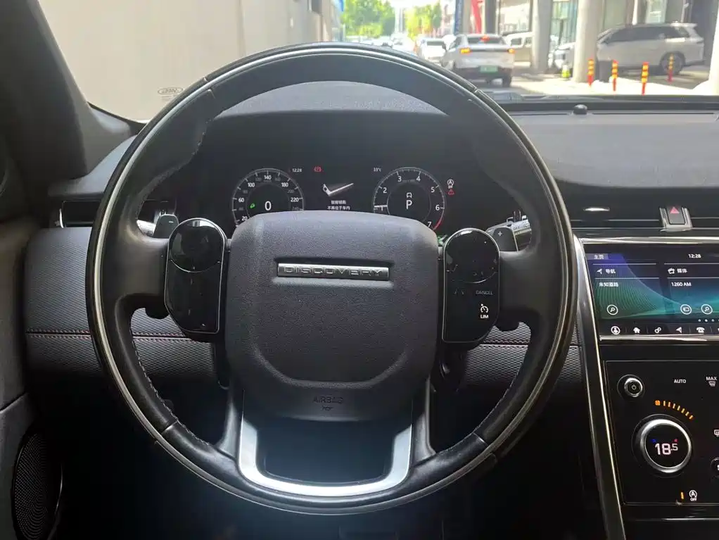 Land Rover Discovery Sport 2021 — фото 13