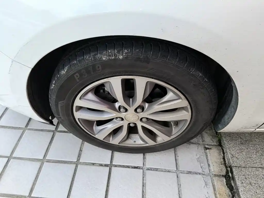 Buick Excelle GT 2019 — фото 23