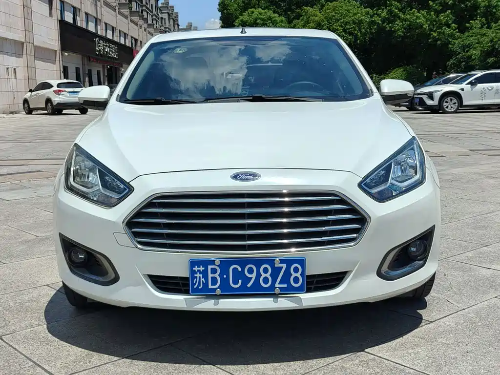 Ford Forrest 2015