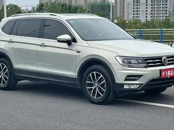 Volkswagen Tiguan L 2018