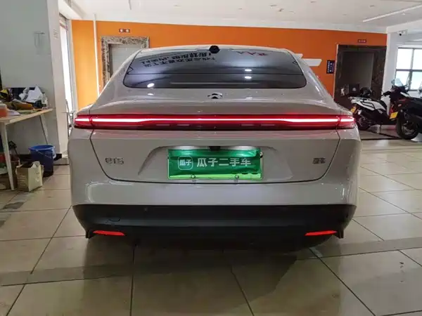 NIO ET5 2025