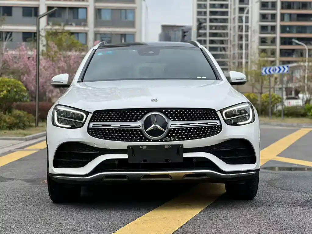 Mercedes-Benz GLC 2020 — фото 1