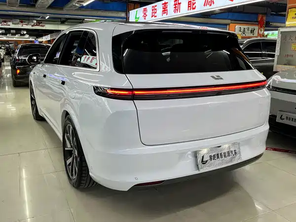Li Auto L7 2023