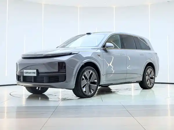 Li Auto L9 2025