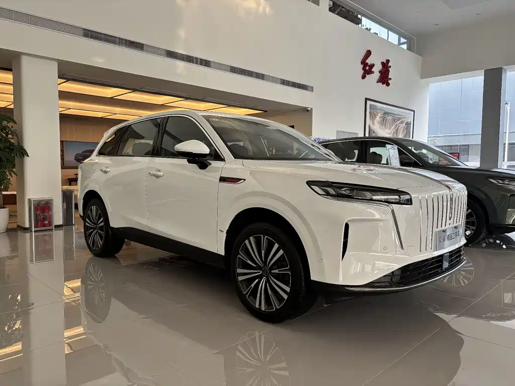 Hongqi HS6 PHEV 2026 — фото 3