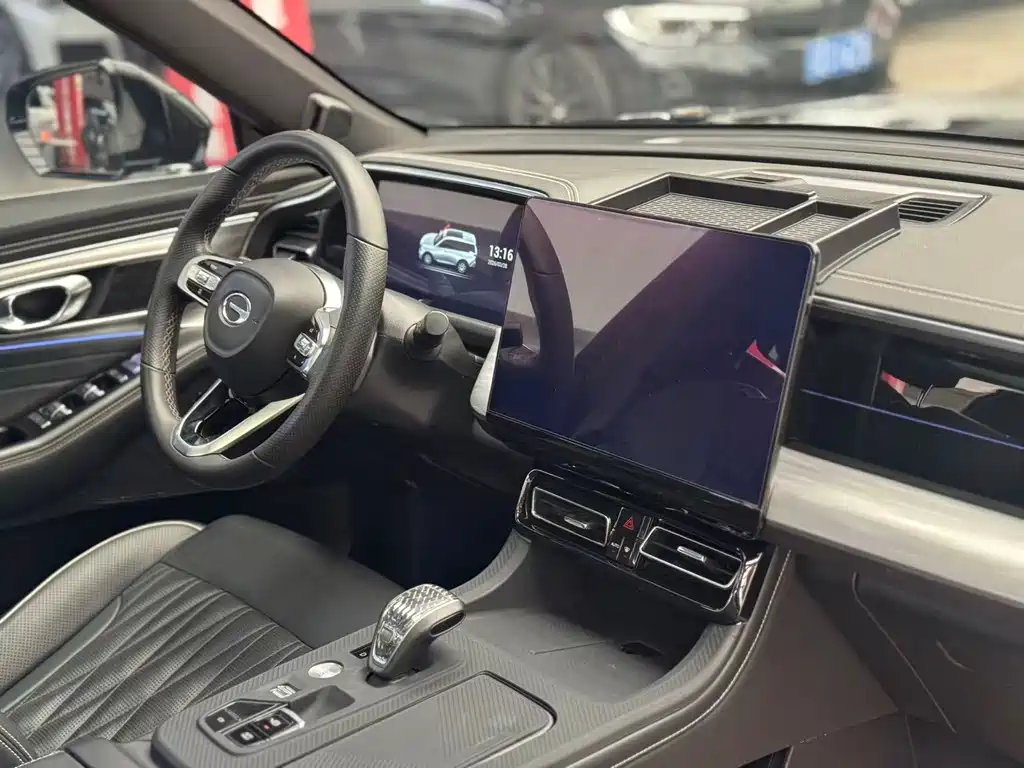 GAC Motor Trumpchi GS8 2021 — фото 12