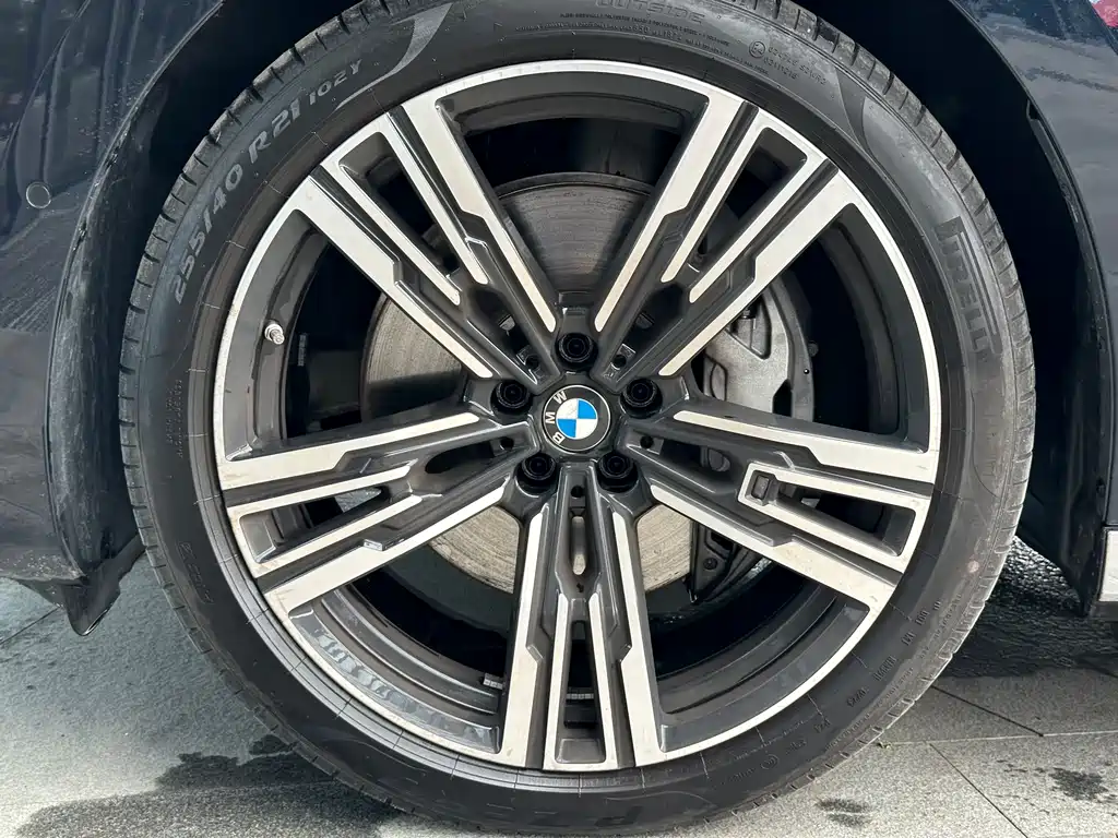 BMW 7 Series 2025 — фото 17