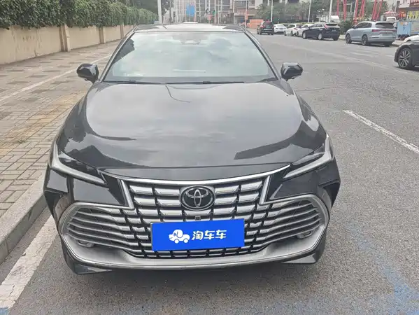 Toyota Avalon 2025