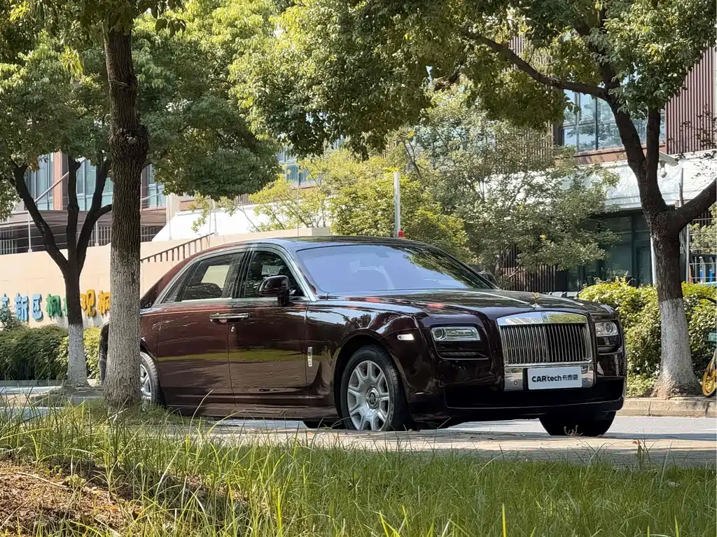 Rolls-Royce Ghost 2015 — фото 2