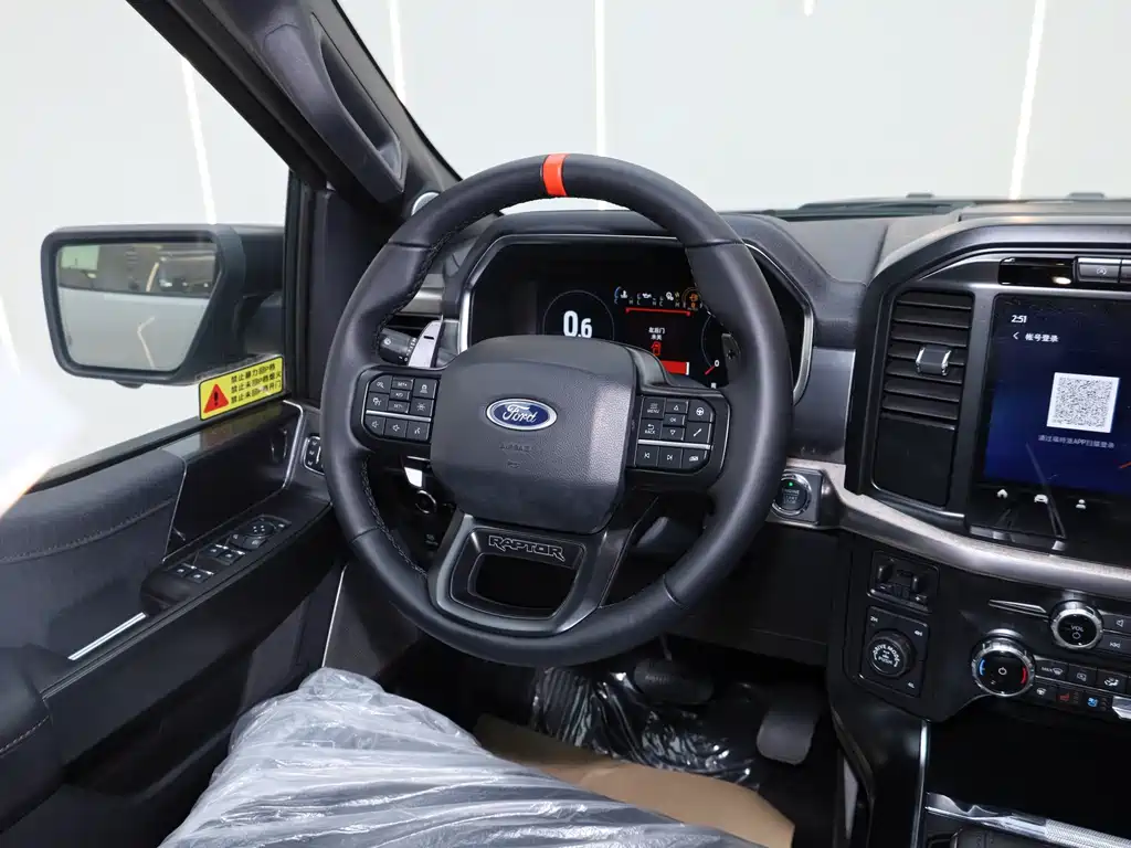Ford F-150 Raptor — фото 16