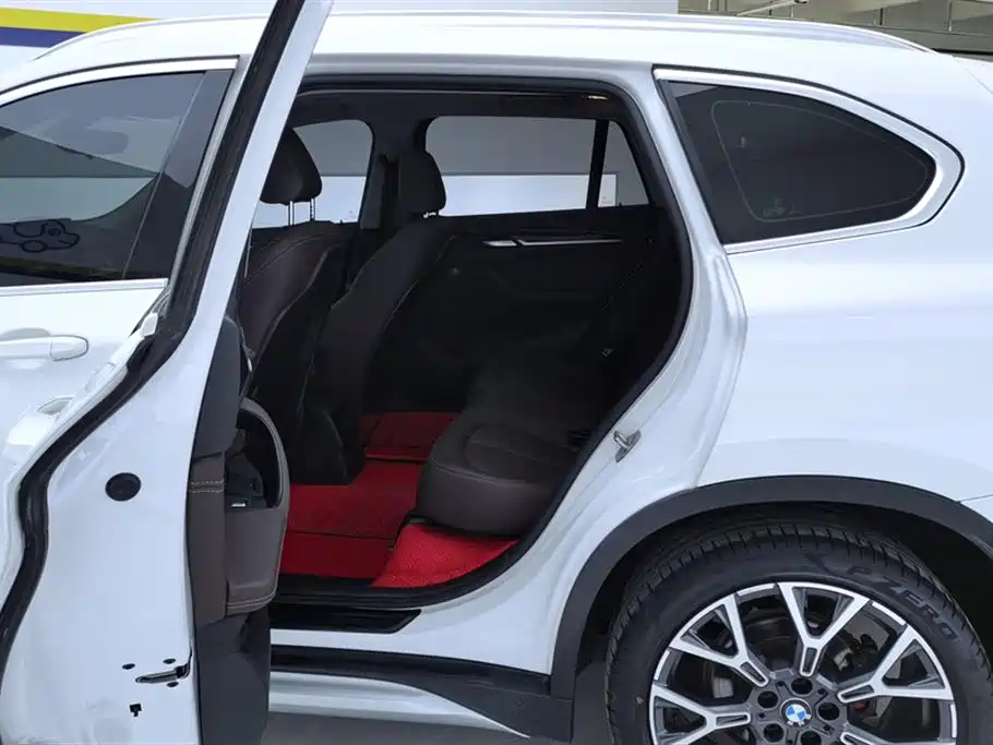 BMW X1 2023 — фото 11