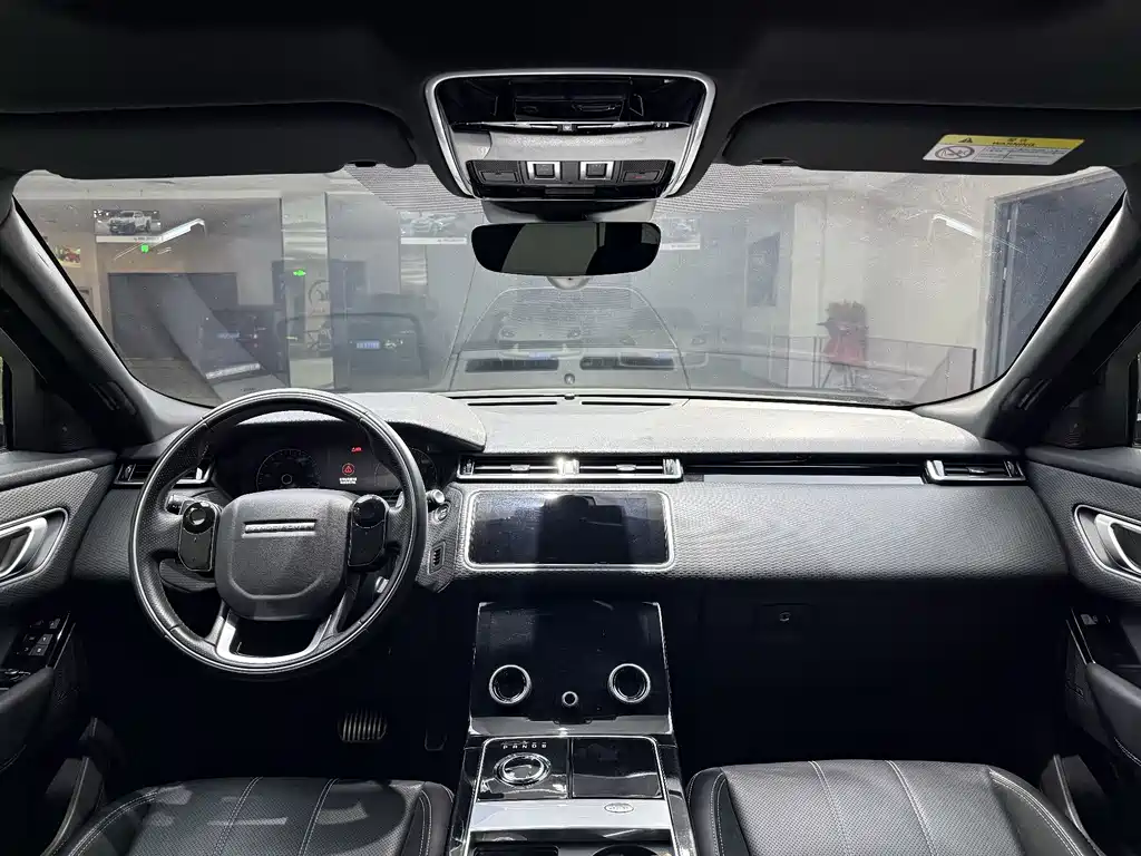 Land Rover Velar 2020 — фото 6