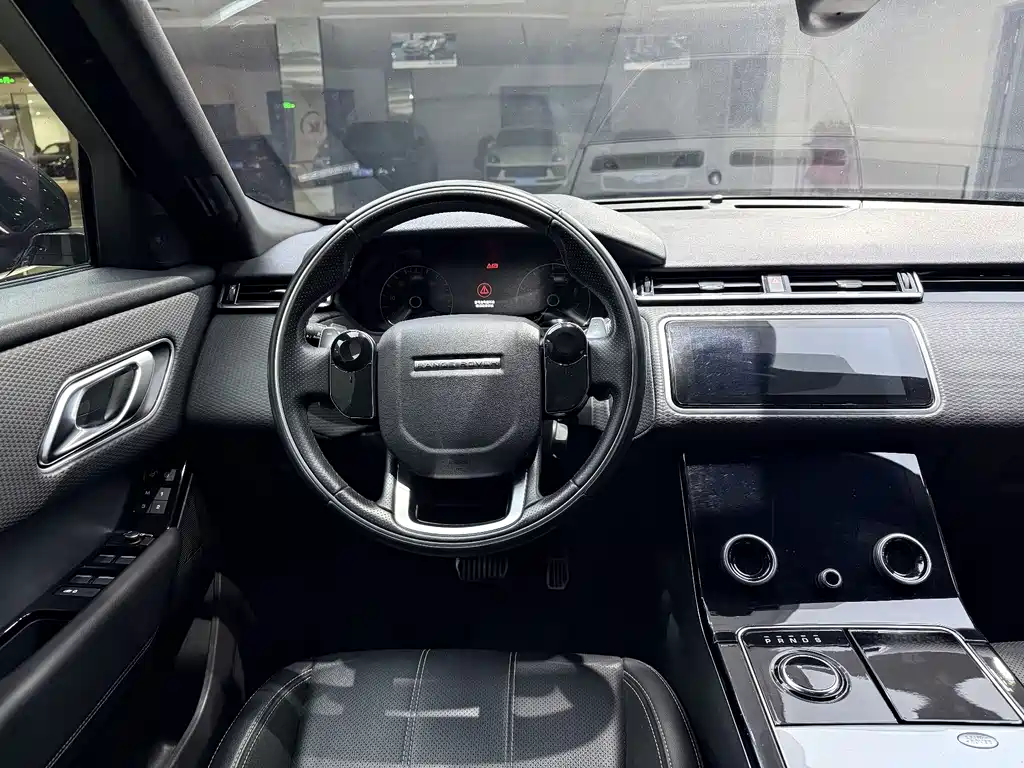 Land Rover Velar 2020 — фото 7