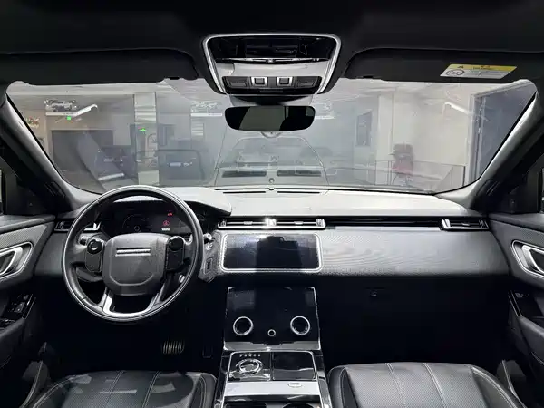 Land Rover Range Rover Velar 2020