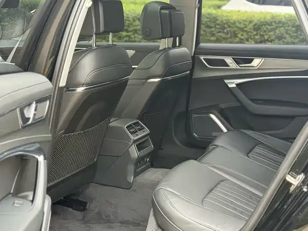 Audi A6L 2023
