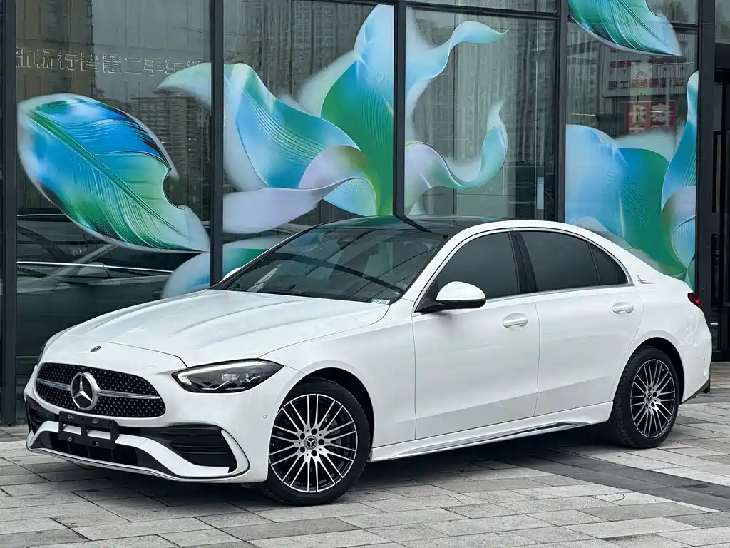 Mercedes-Benz C-Class 2022
