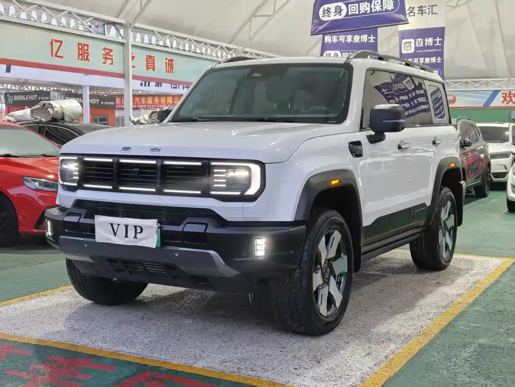 Beijing Off-Road BJ40 EREV 2025 — фото 1
