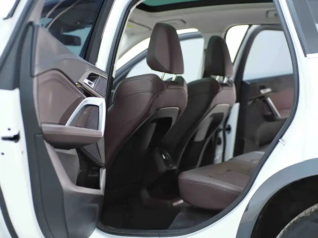 BMW X1 2023 — фото 20