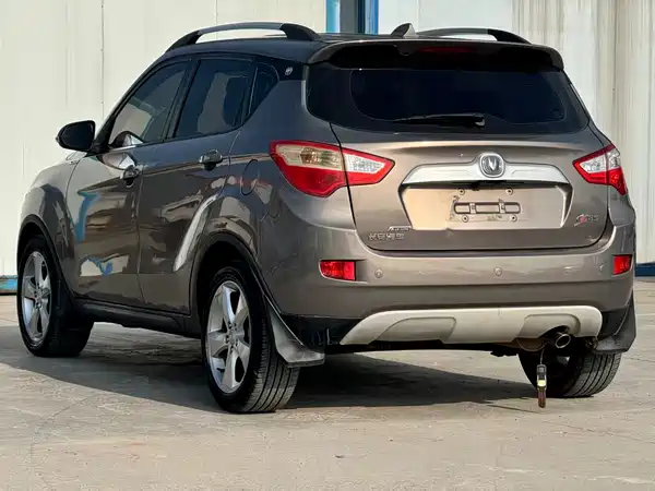 Changan CS35 2015