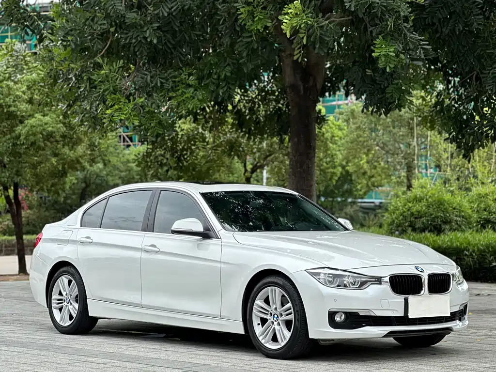 BMW 3 Series 2017
