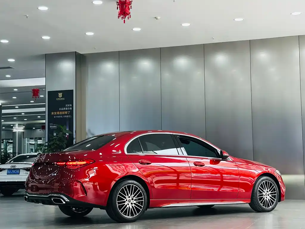 Mercedes-Benz C-Class 2022