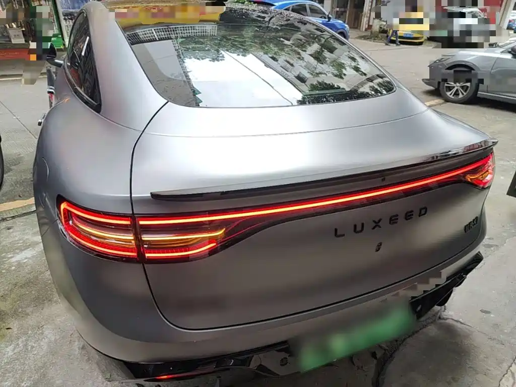 Luxeed Zhijie S7 2025