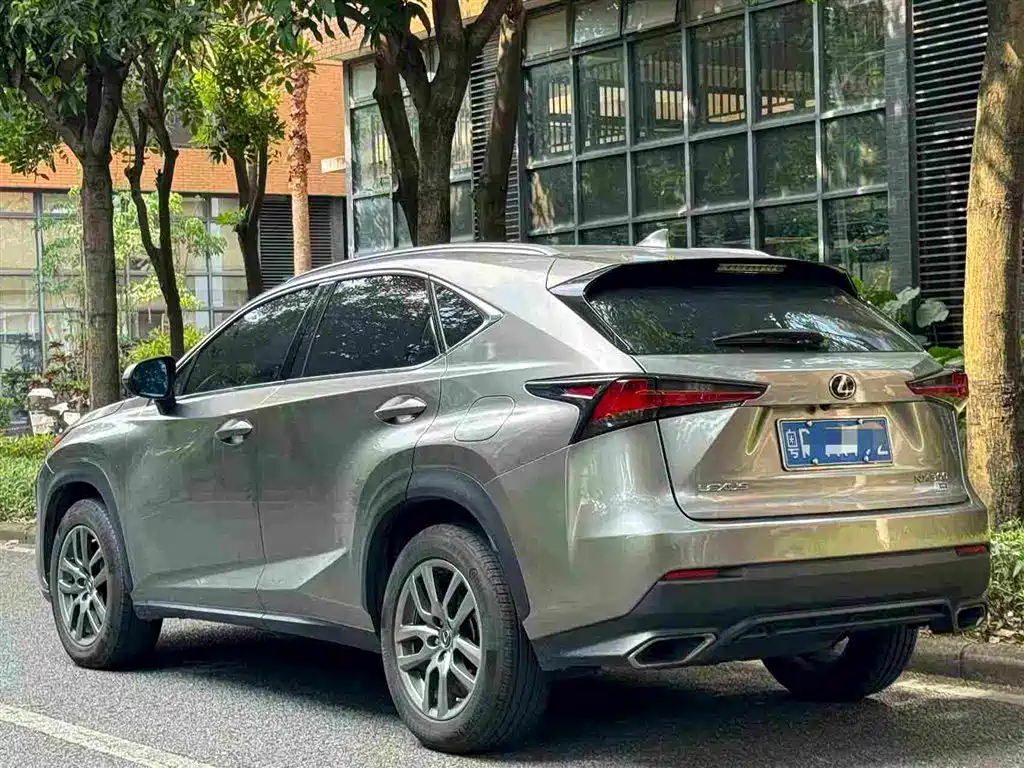 Lexus NX 2018 — фото 3