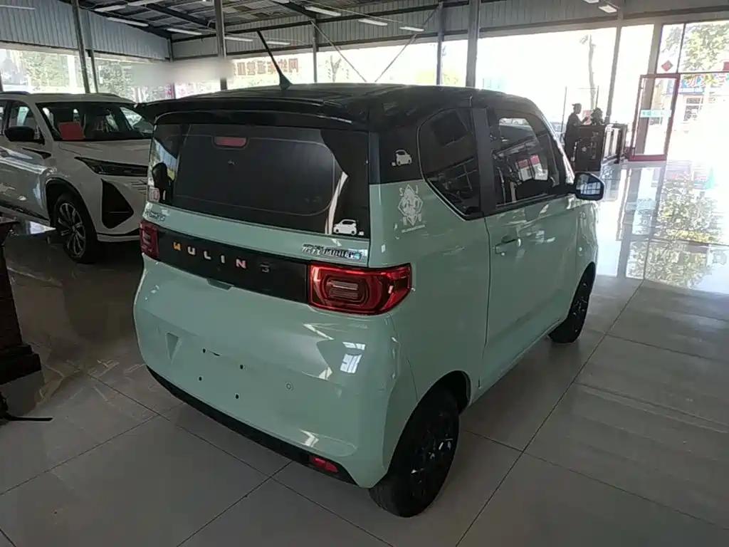 Wuling MINIEV 2023