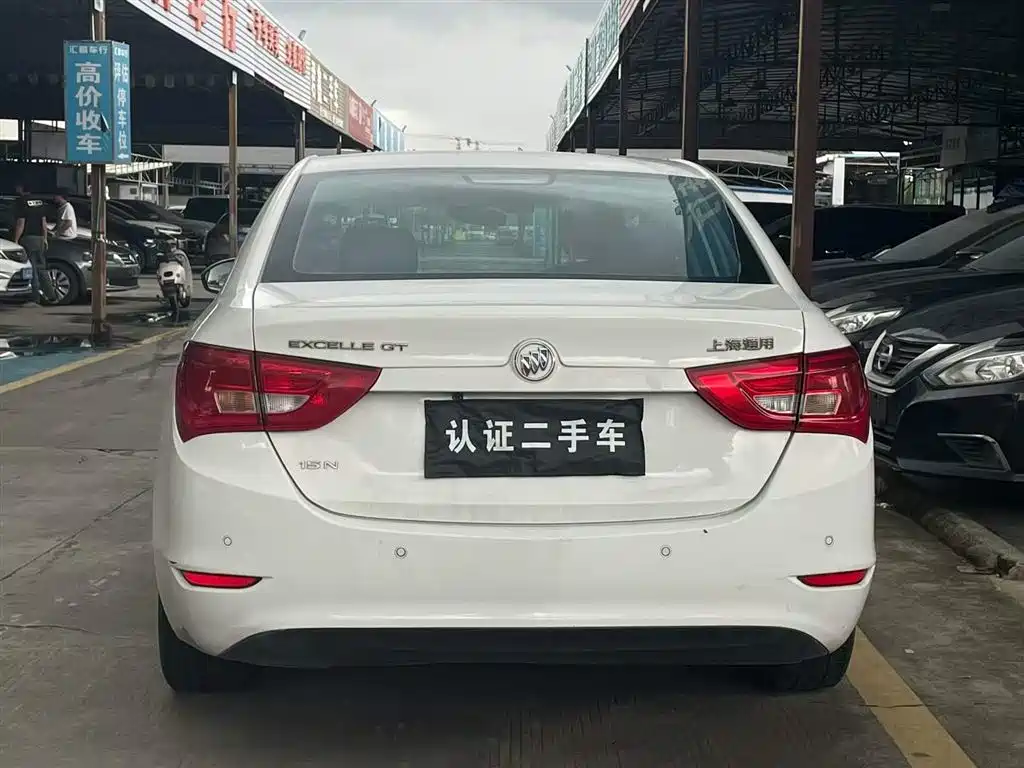 Buick Excelle 2015
