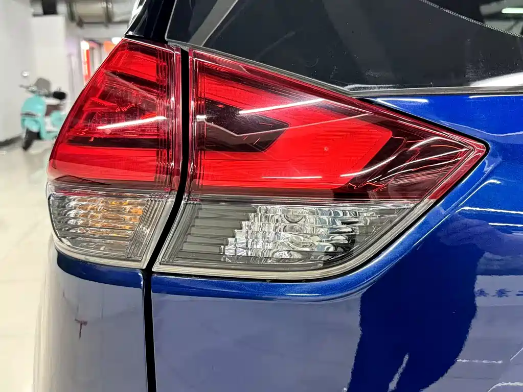Nissan X-Trail 2018 — фото 14