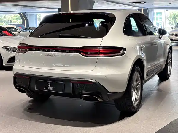 Porsche Macan 2022