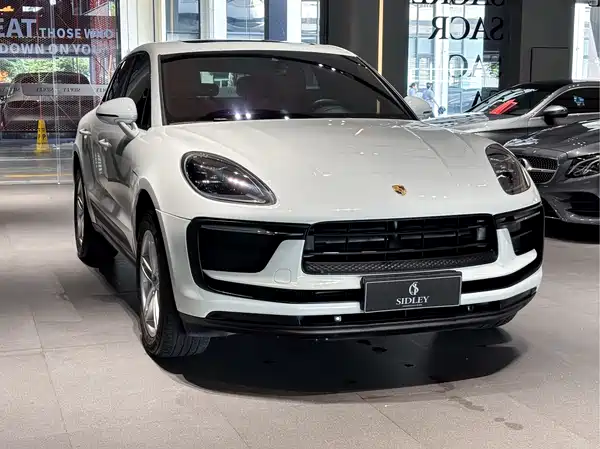 Porsche Macan 2022