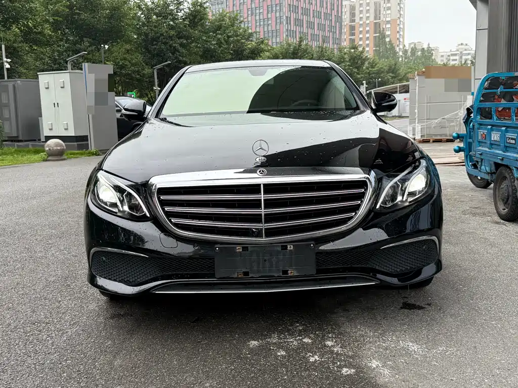 Mercedes-Benz E-Class 2020 — фото 2