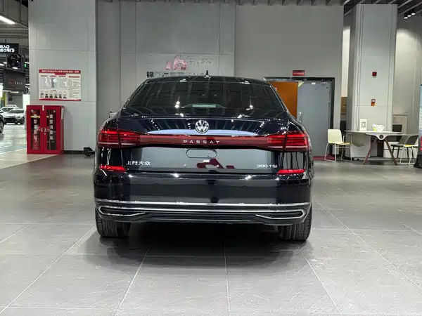 Volkswagen Passat 2024