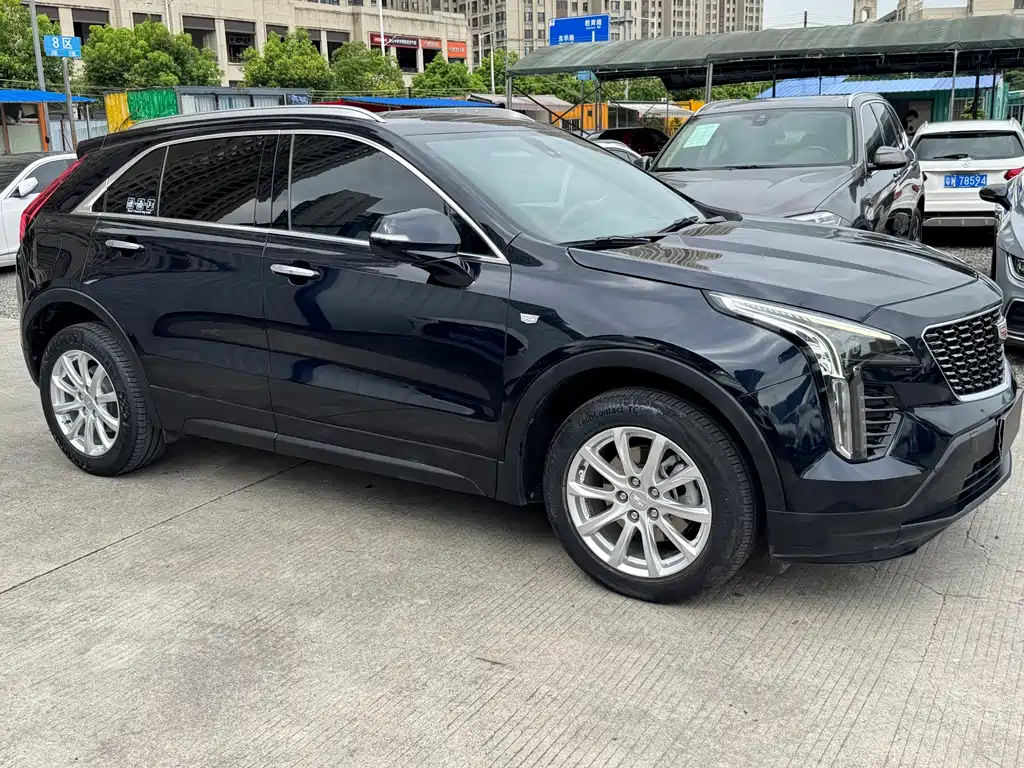 Cadillac XT4 2020 — фото 3