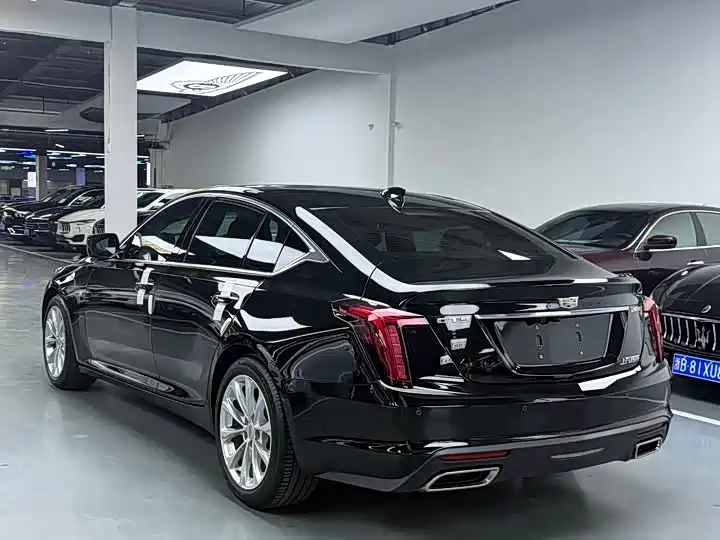 Cadillac CT5 2022 — фото 16