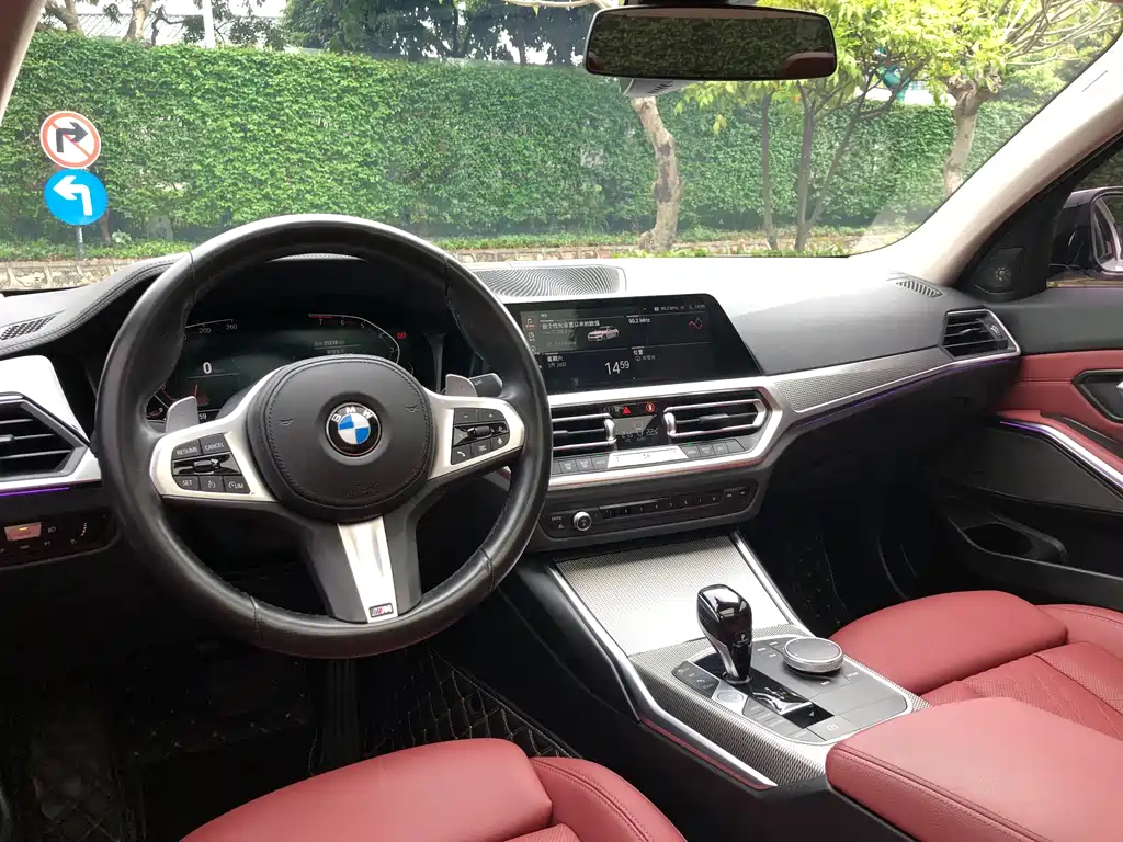 BMW 3 Series 2022 — фото 18
