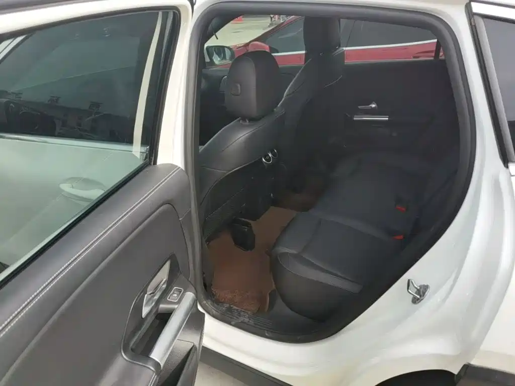 Mercedes-Benz GLA 2022 — фото 13