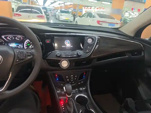 Buick Envision Plus 2019