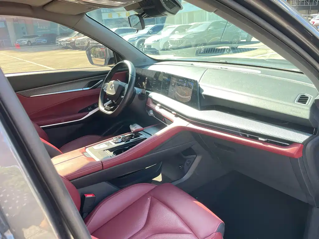 Changan CS75PLUS 2023 — фото 16